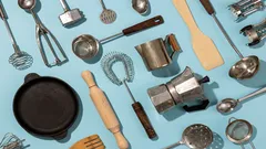 8 przyborów kuchennych, które według szefów kuchni należy wymieniać co roku.